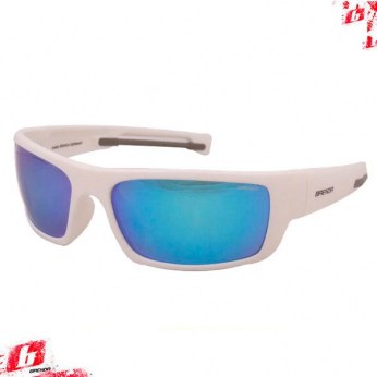 a440-white-blue-revo
